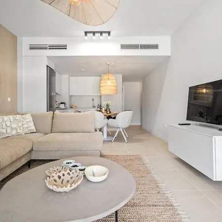 Perfect For Families & Remote Workers - Selwo, شقة *